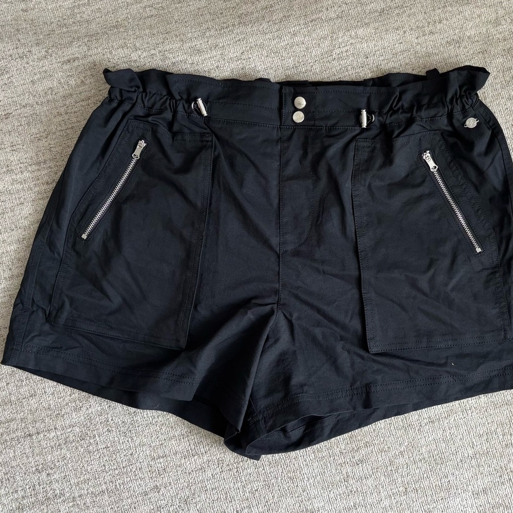 Black Women's Shorts - Calia